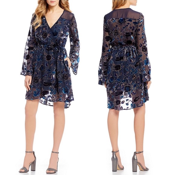 Band of Gypsies Dresses & Skirts - ASOS Band of Gypsies wrap navy velvet floral dress